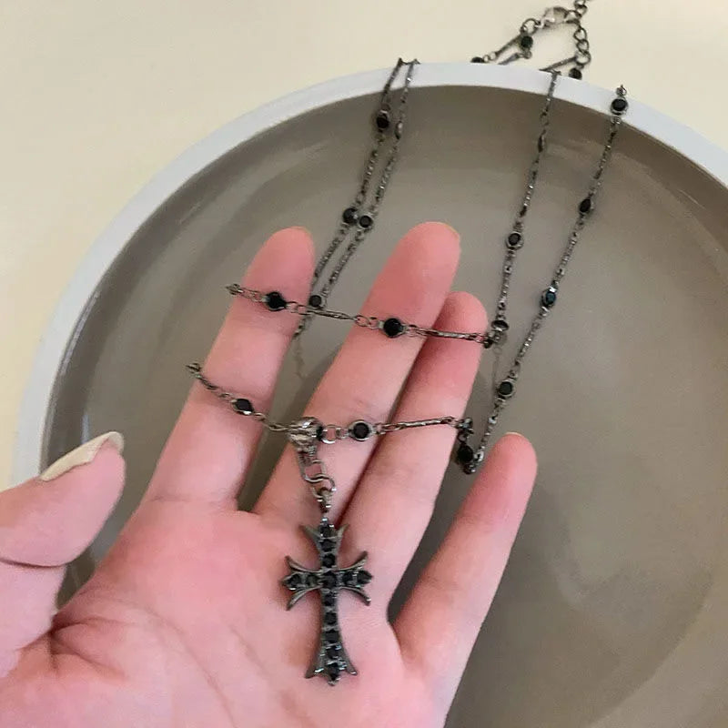 Maxbvyingcn Rhinestone Cross Jesus Pendant Necklace