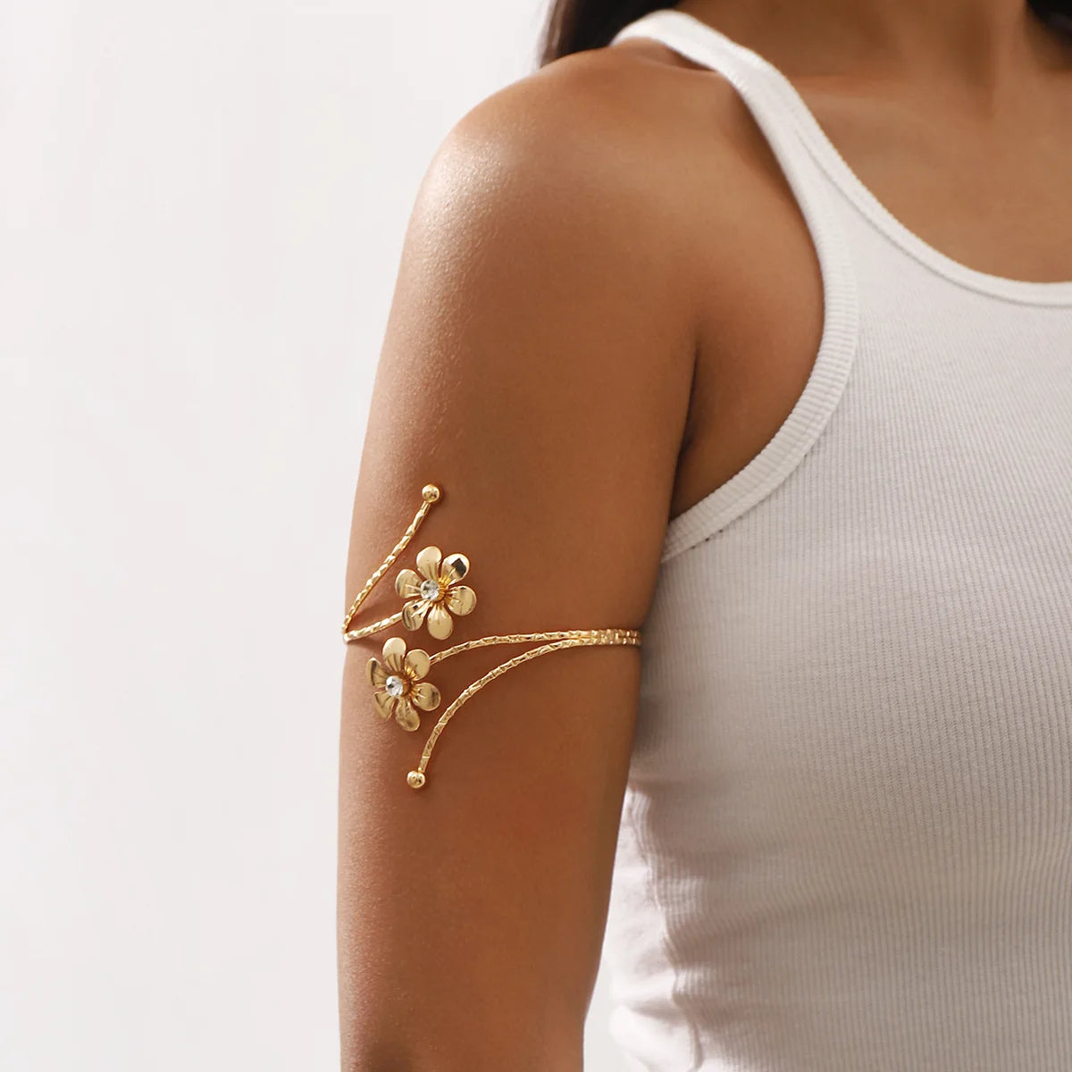 KMVEXO Punk Metal Leaves Flower Cuff Bracelet For Women