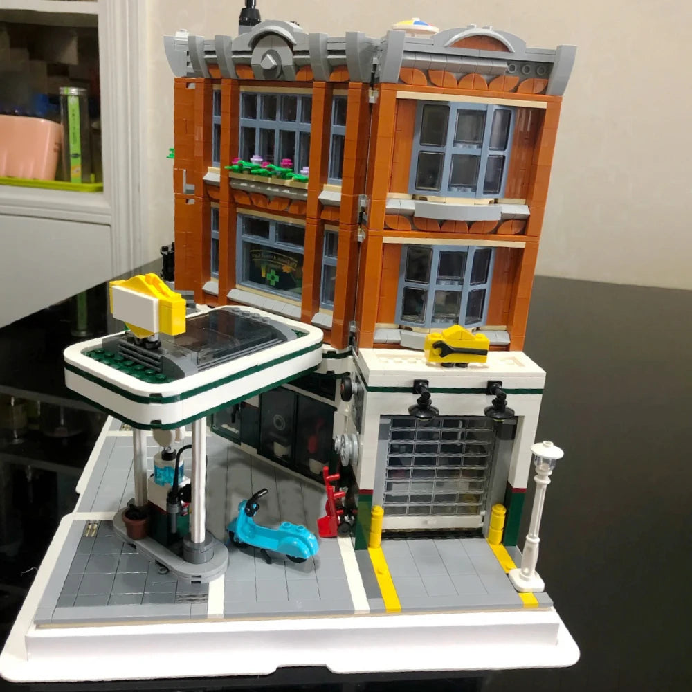 Creative Expert Brick Bank Cafe Corner MOC Building Blocks