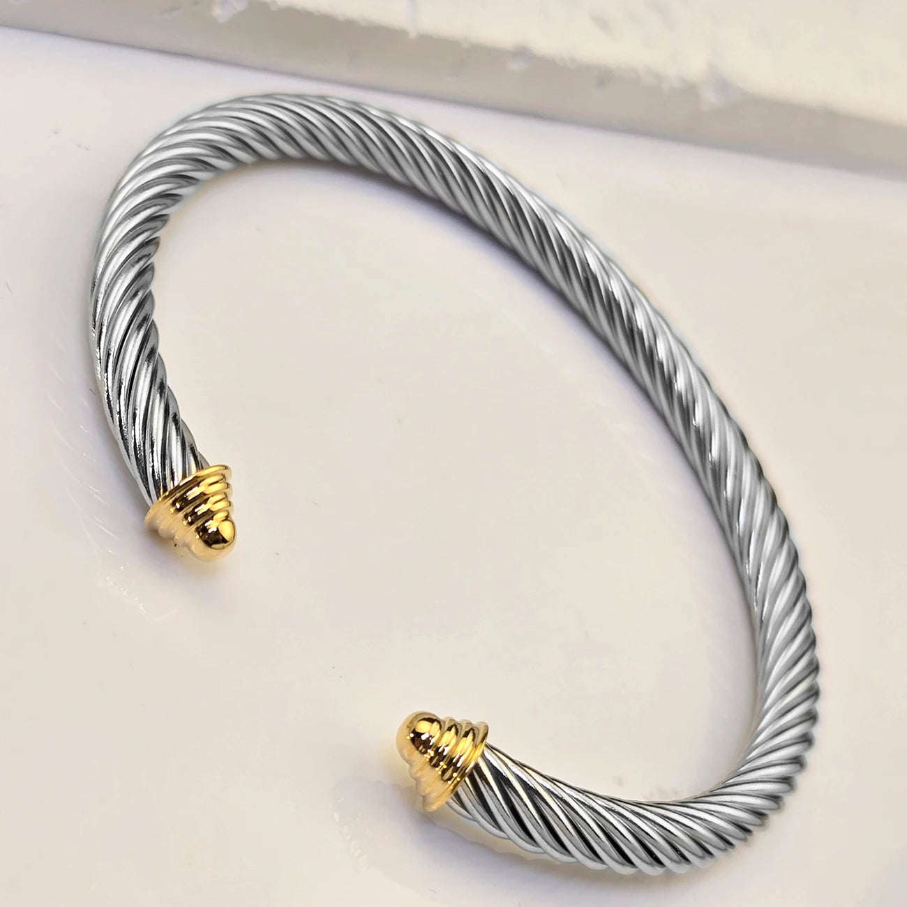 Kabolong Womens Stainless Steel Cable Bracelet Gift Box