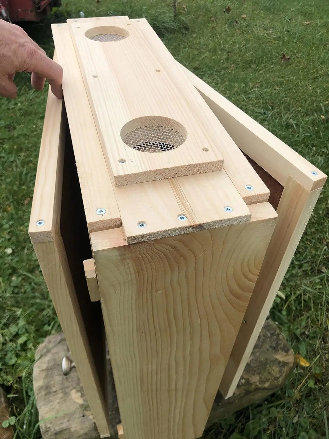 Hign-concerned Observation Beehive With Plexiglass Doors
