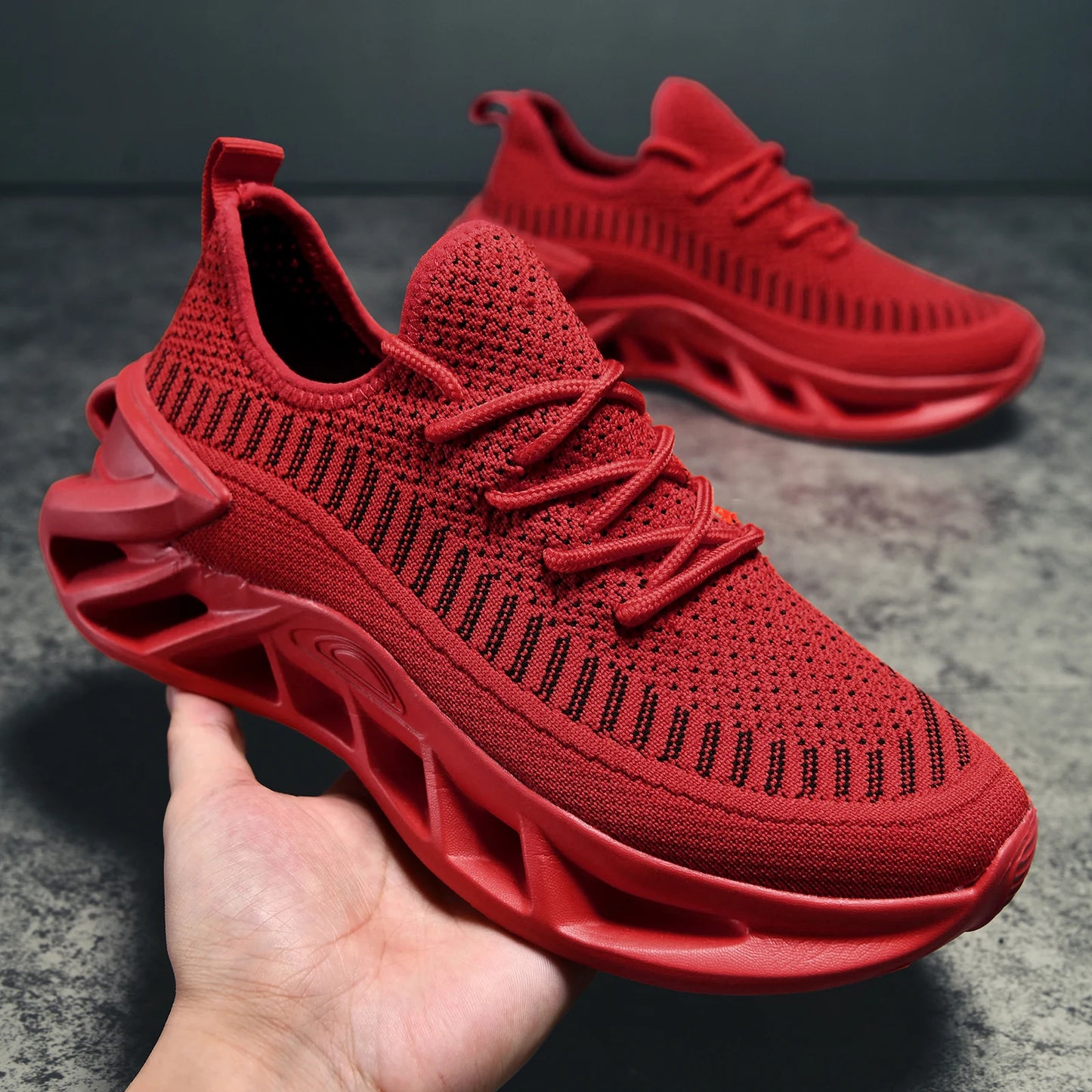 Breathable Lightweight Womens Running Shoes With Mesh Upper