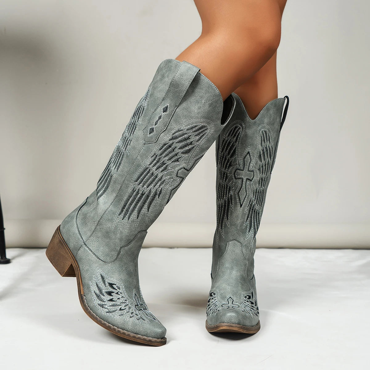Chic Womens Embroidered Western Cowboy Boots Angel Wings Design