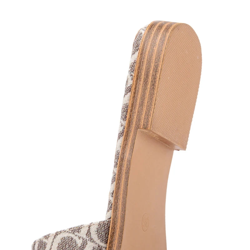 CHCHCN Womens Anti Slip Slippers With Letter Print