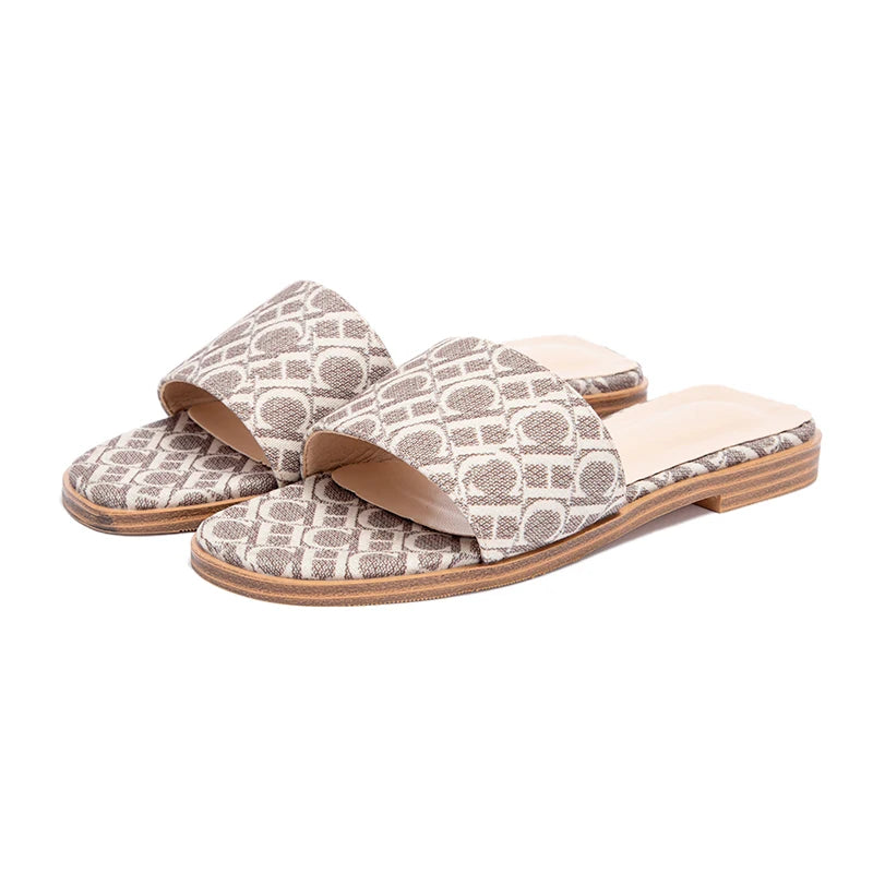 CHCHCN Womens Anti Slip Slippers With Letter Print